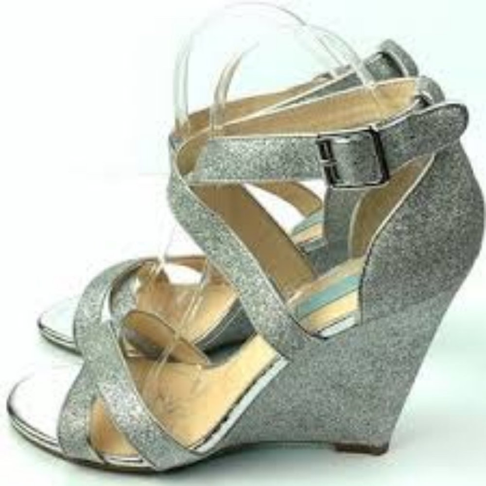 Blue by Betsy Johnson Cheryl Wedge | Gold Glitter